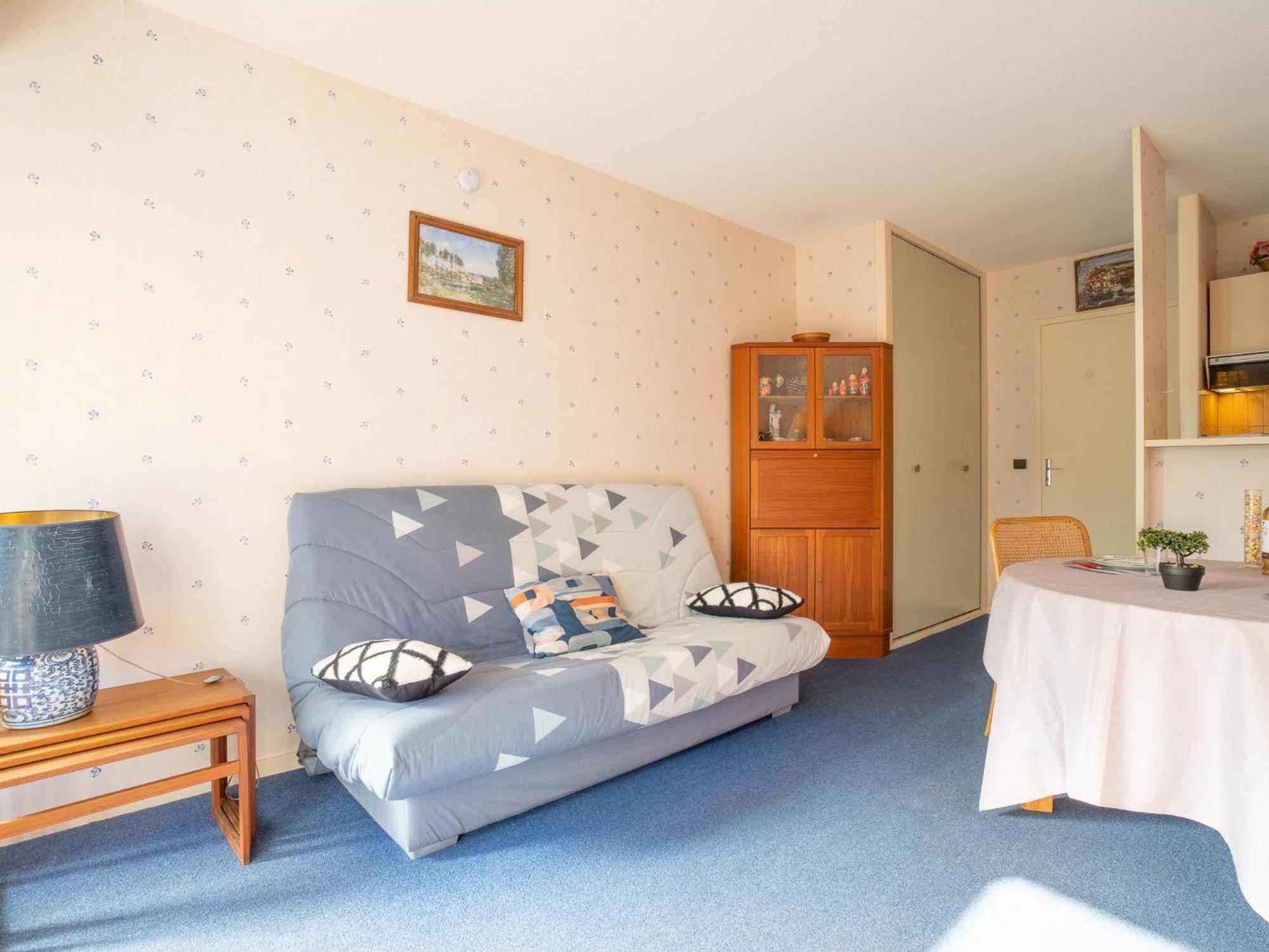 Eugenie-4 By Interhome Apartamento